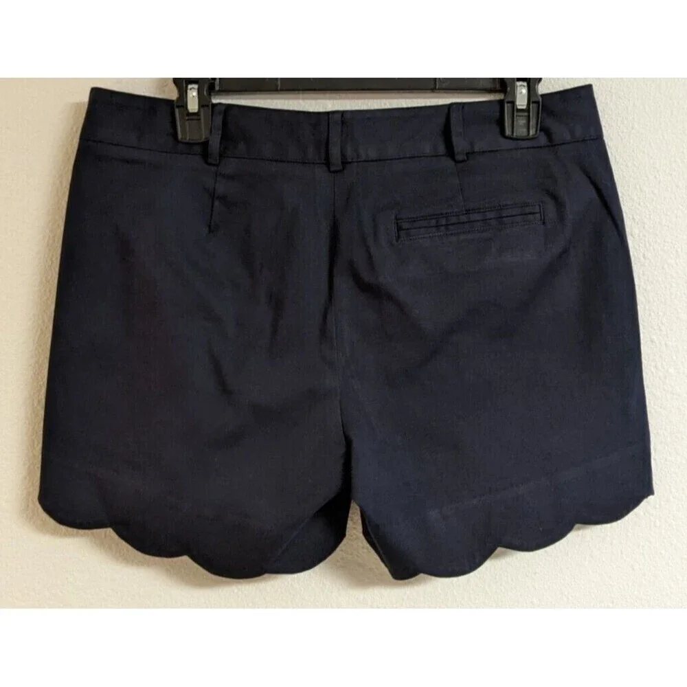 NWOT~Women's J. McGLaughlin Navy Blue Petal Shorts Scallop Trim Cotton Stretch 8